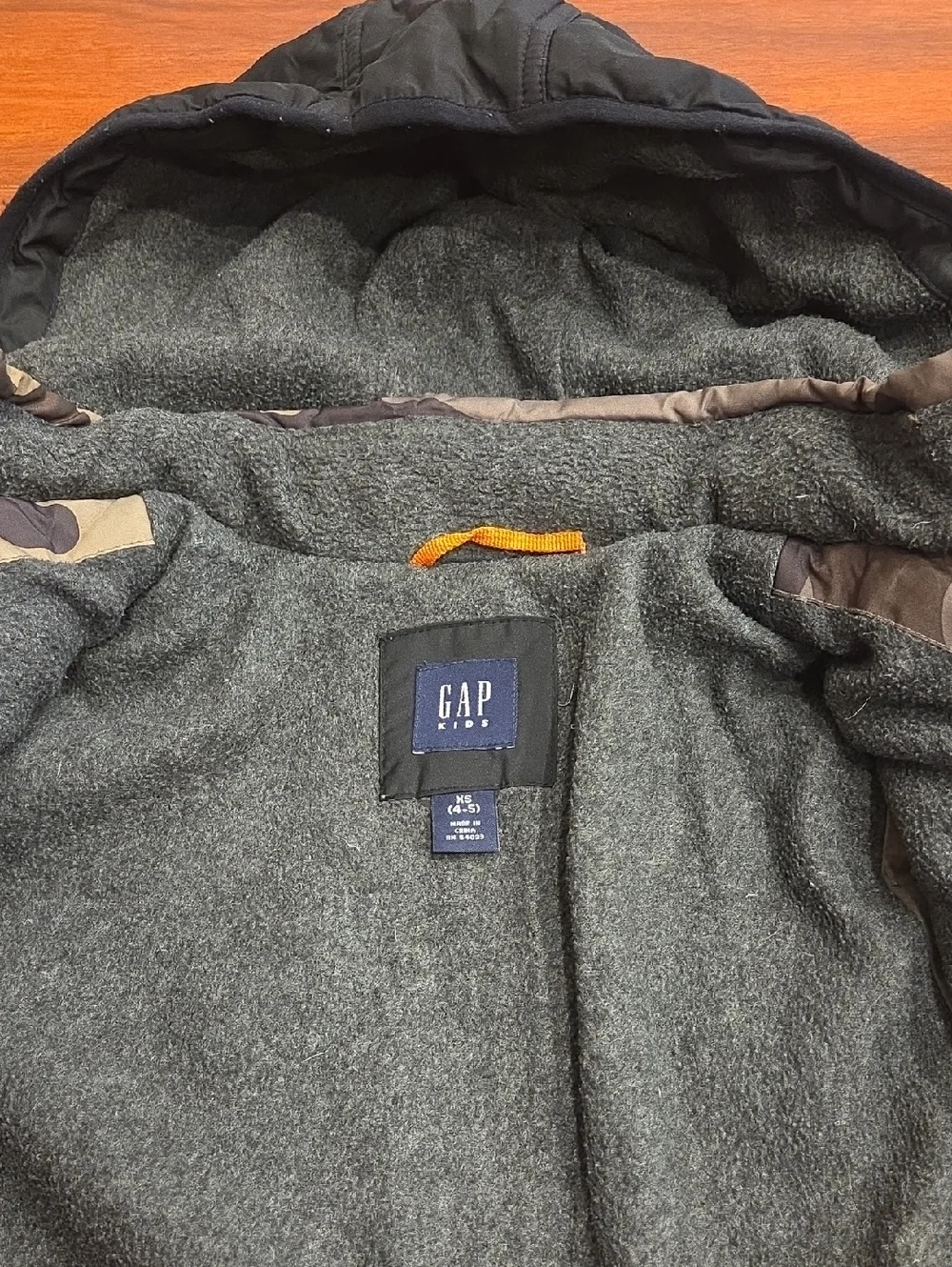 GAP pockets jacket hooded